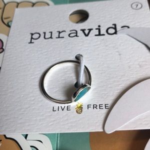 Pura Vida size 7 ring with summer sticker pack!